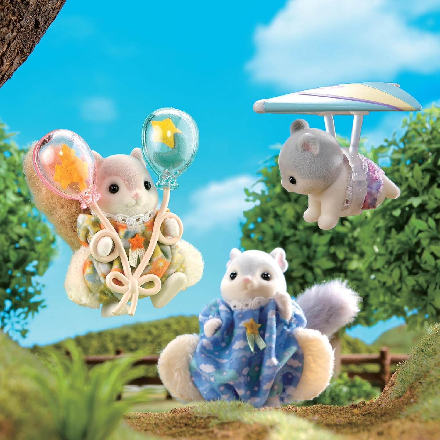 Calico Critters: Flying Squirrel Siblings Accessory Set (Japan Exclusive) - Image 4
