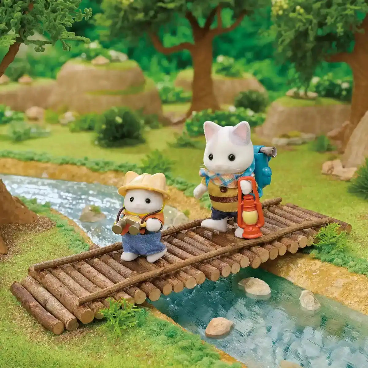 Sylvanian Families Latte Cat Siblings Figure Set - Image 3