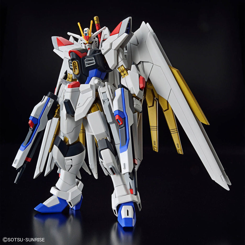HGCE 250 Mighty Strike Freedom Gundam 1/144 - Image 2