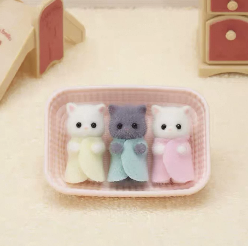 Sylvanian Families: Triplets Persian Cat [Epoch]