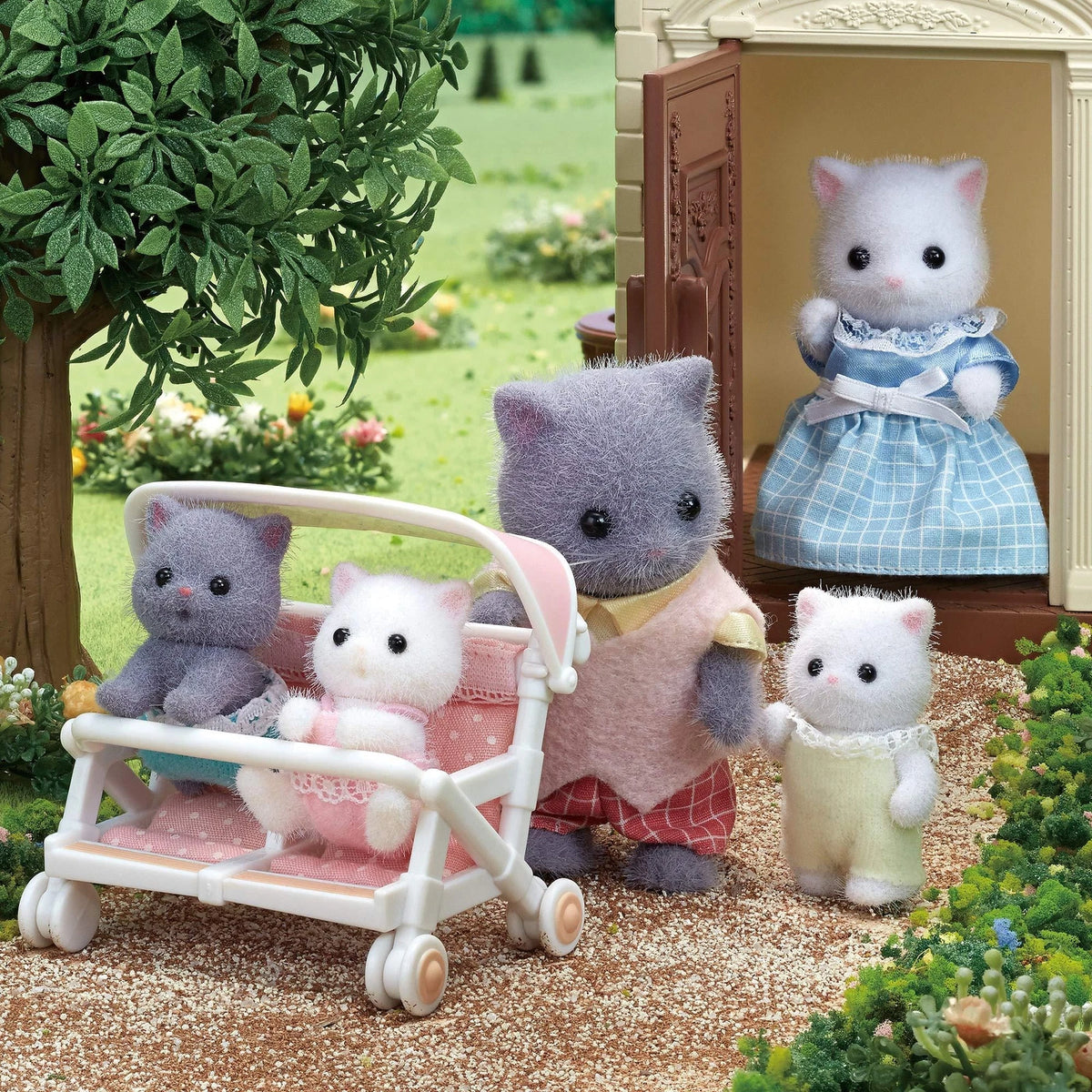 Epoch Persian Cat Mother (Sylvanian Families) New from Japan